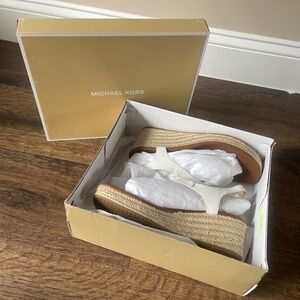 Michael Kors Laney Thong